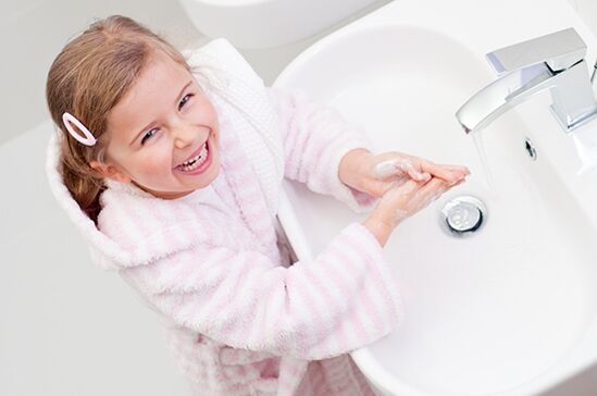 Για να προστατευτείτε από μόλυνση με σκουλήκια, πρέπει να πλένετε τα χέρια σας